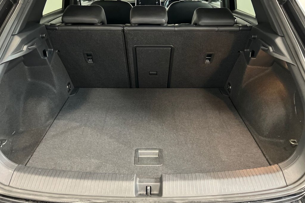 Used Volkswagen T-Roc 2023 for sale - 77436666: Photo 42