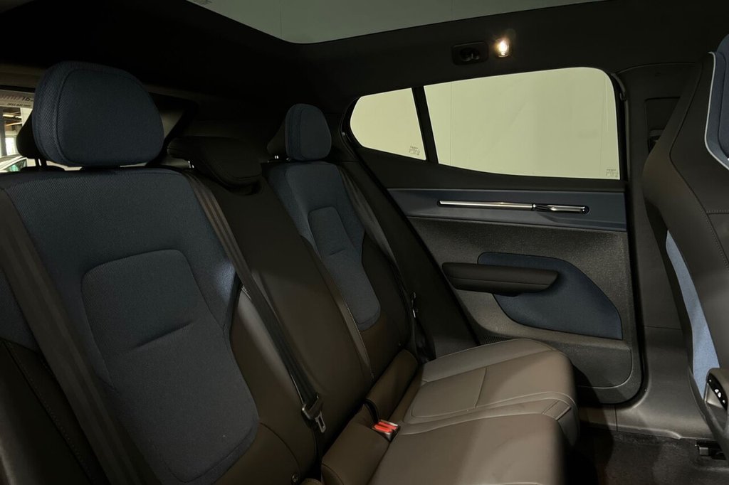 Used Volvo EX30 2024 for sale - 76469985: Photo 24