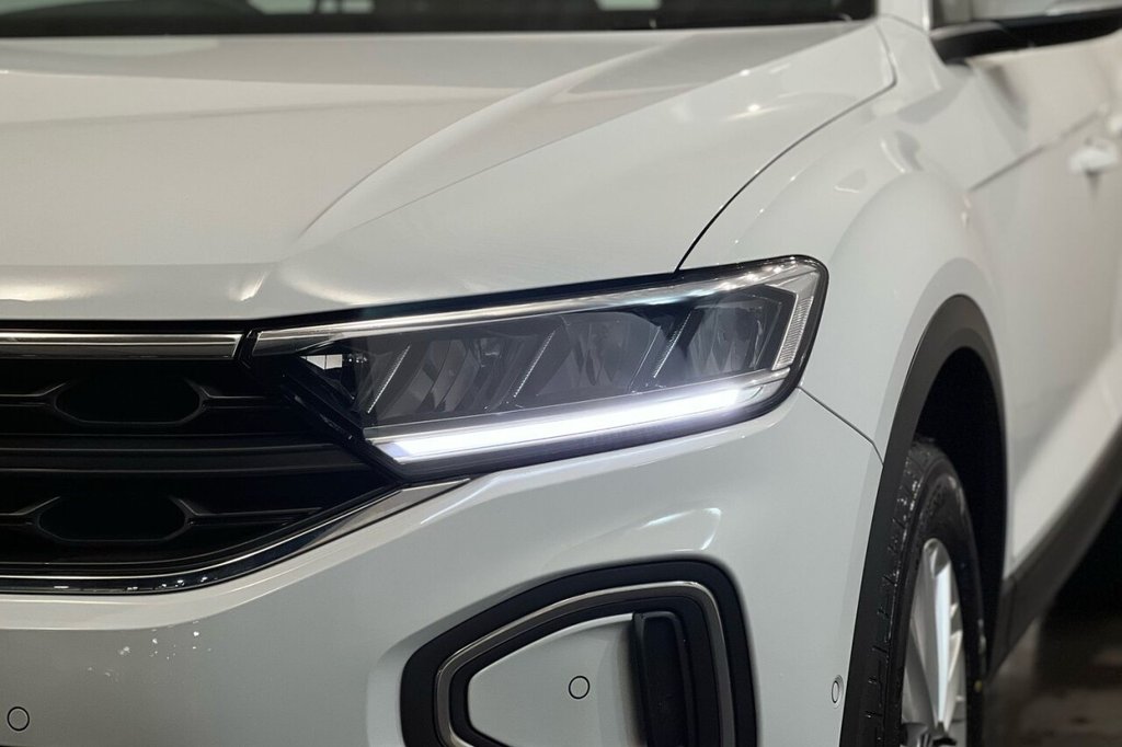Used Volkswagen T-Roc 2022 for sale - 77262926: Photo 16