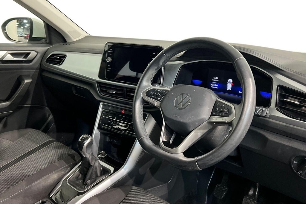Used Volkswagen T-Roc 2022 for sale - 77262926: Photo 9