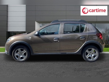 Used Dacia Sandero Stepway 2019 for sale - 75665729: Photo