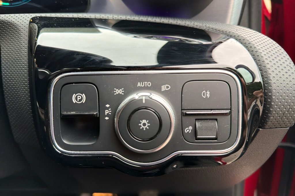 Used Mercedes-Benz A-Class 2020 for sale - 77499456: Photo 40