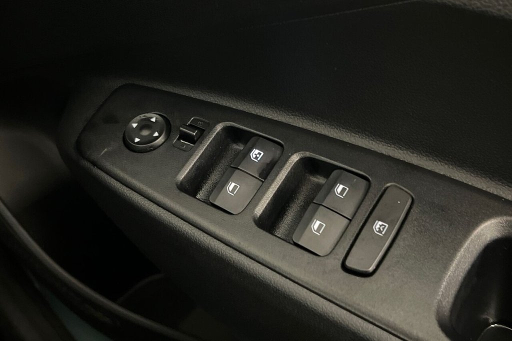 Used Hyundai i10 2024 for sale - 77096647: Photo 37