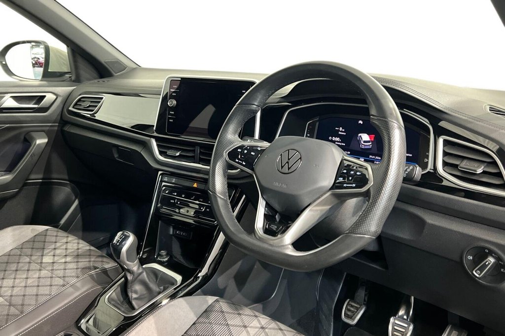 Used Volkswagen T-Roc 2023 for sale - 77583040: Photo 9