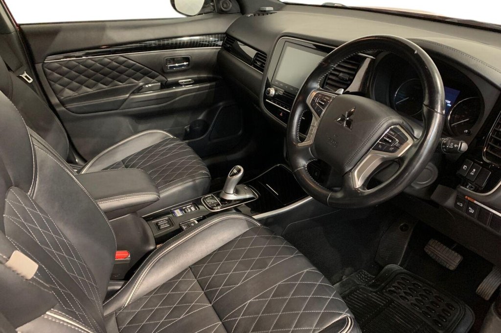 Used Mitsubishi Outlander 2021 for sale - 77263028: Photo 9