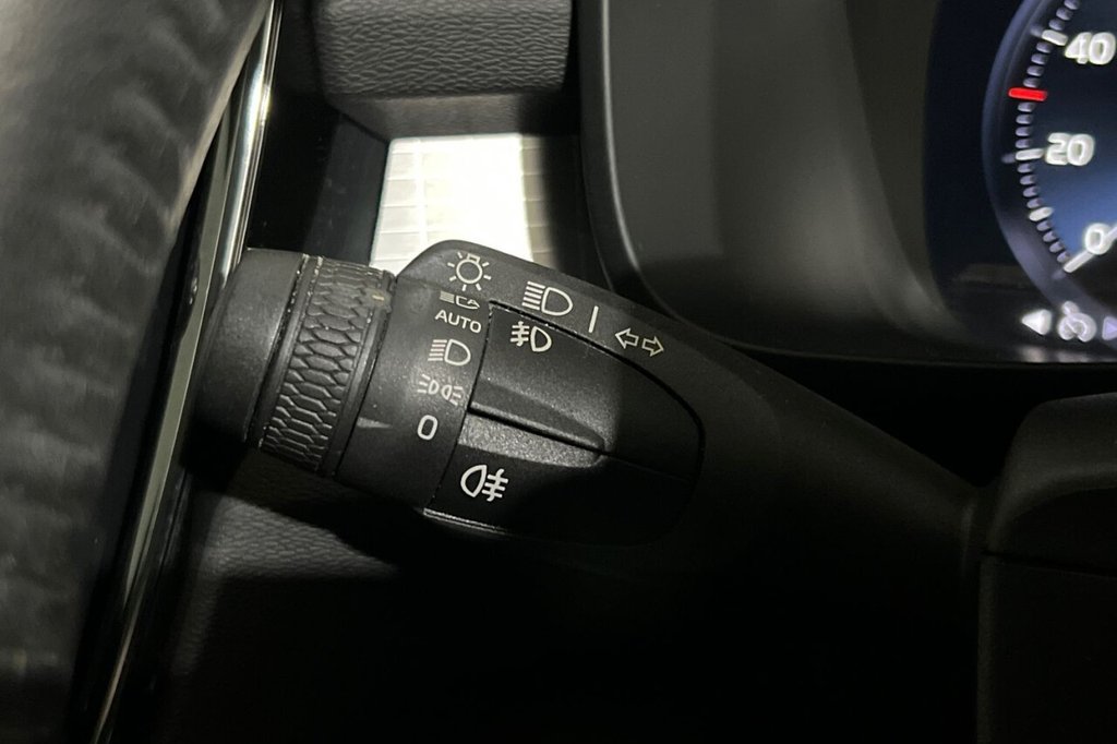 Used Volvo XC40 2019 for sale - 76740056: Photo 26