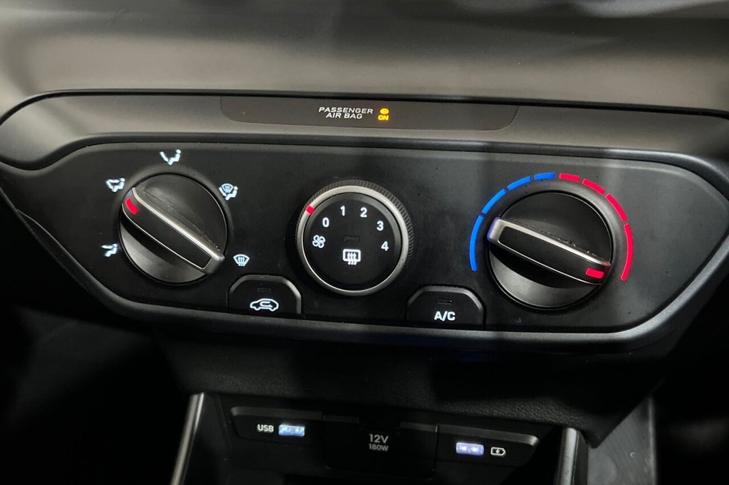 Used Hyundai i20 2023 for sale - 76395974: Photo 33