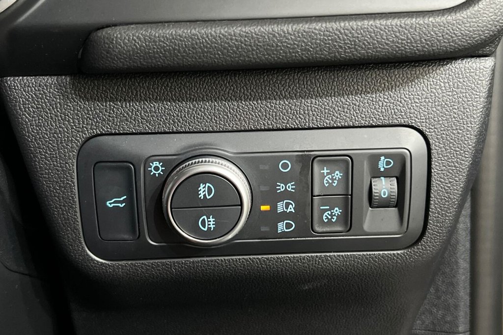 Used Ford Kuga 2022 for sale - 76118538: Photo 42