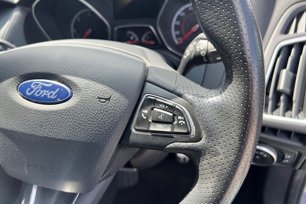 Used Ford Focus 2018 for sale - 76018952: Photo 40