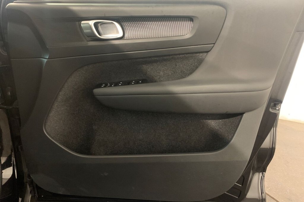 Used Volvo XC40 2021 for sale - 77121382: Photo 23
