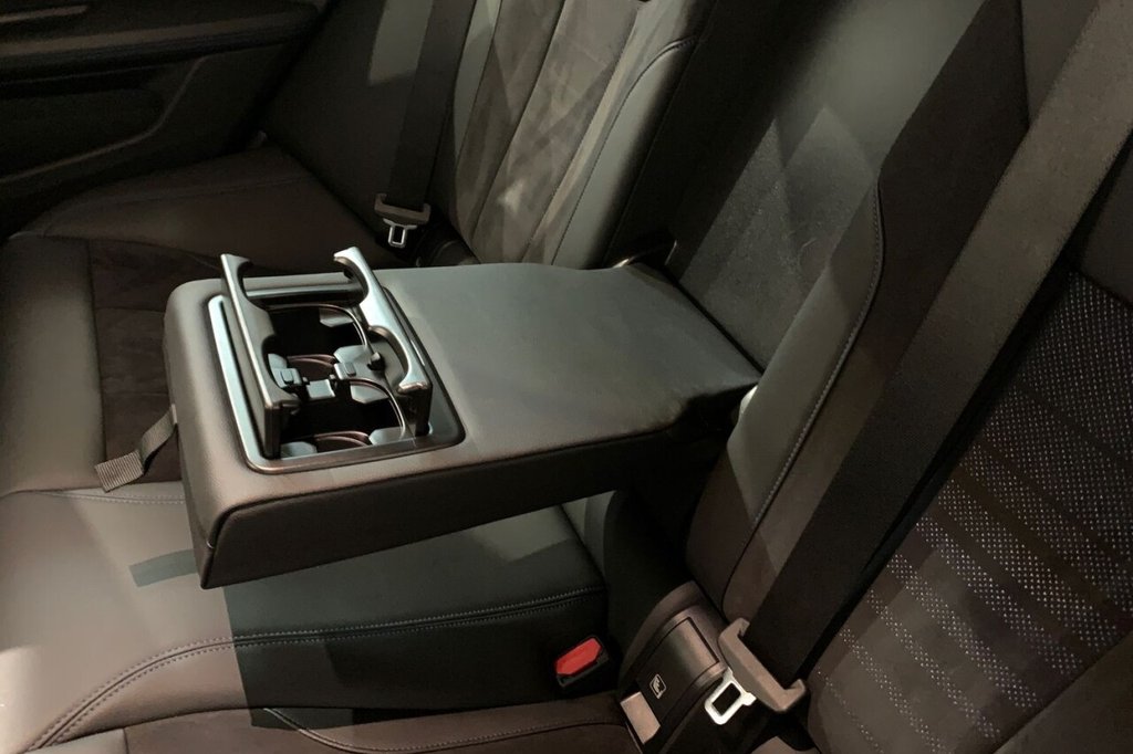 Used BMW i4 2022 for sale - 78095819: Photo 24