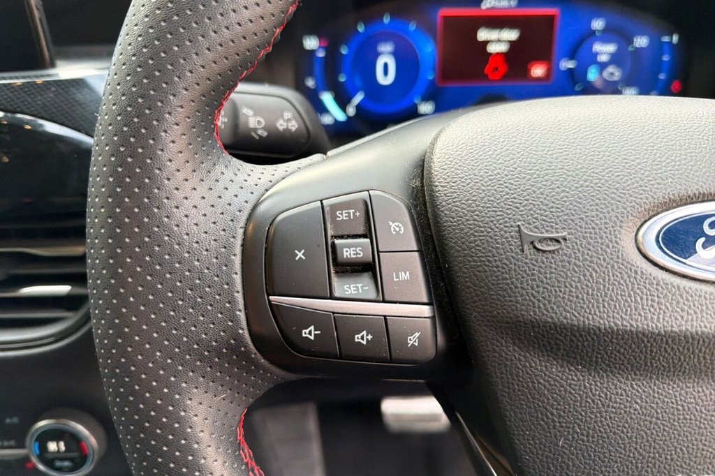 Used Ford Kuga 2022 for sale - 78074264: Photo 41