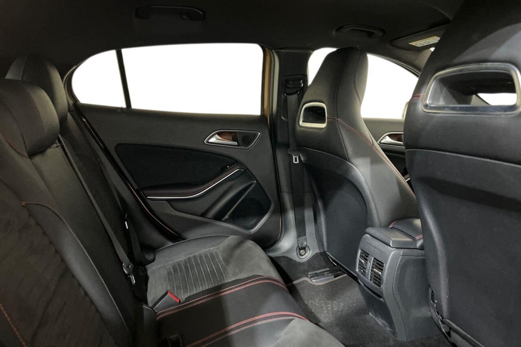 Used Mercedes-Benz GLA 2018 for sale - 76118724: Photo 10