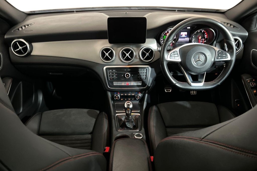 Used Mercedes-Benz GLA 2018 for sale - 76118724: Photo 12