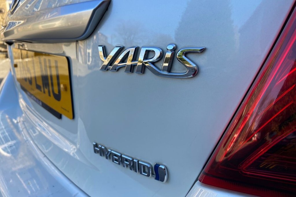 Used Toyota Yaris 2015 for sale - 76604460: Photo 28