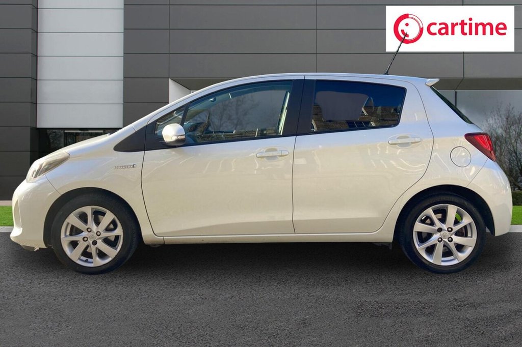 Used Toyota Yaris 2015 for sale - 76604460: Photo 3