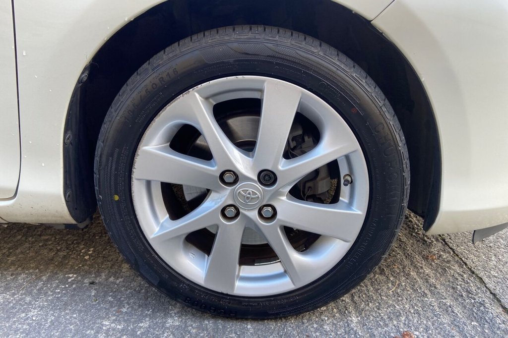 Used Toyota Yaris 2015 for sale - 76604460: Photo 31