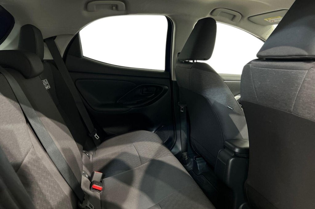 Used Toyota Yaris 2022 for sale - 76950268: Photo 10