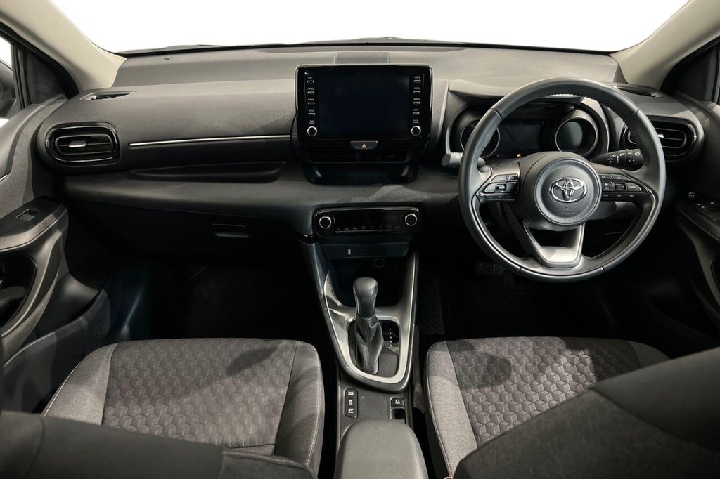 Used Toyota Yaris 2022 for sale - 76950268: Photo 12