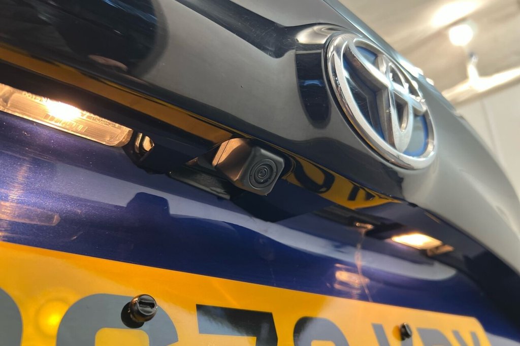 Used Toyota Yaris 2022 for sale - 76950268: Photo 20