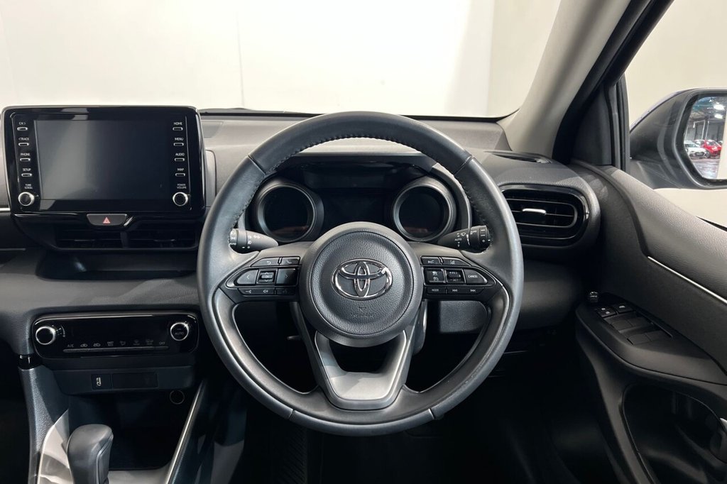 Used Toyota Yaris 2022 for sale - 76950268: Photo 24