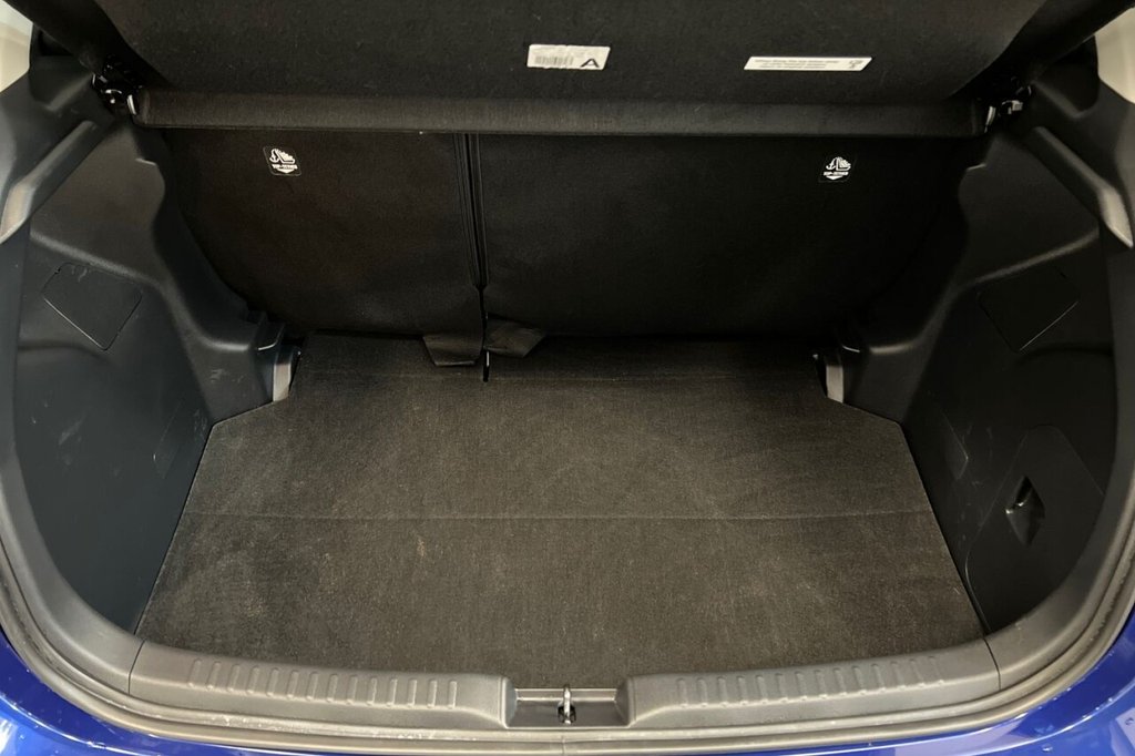 Used Toyota Yaris 2022 for sale - 76950268: Photo 38