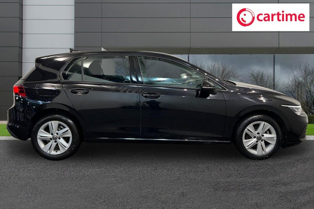 Used Volkswagen Golf 2023 for sale - 77383867: Photo 2