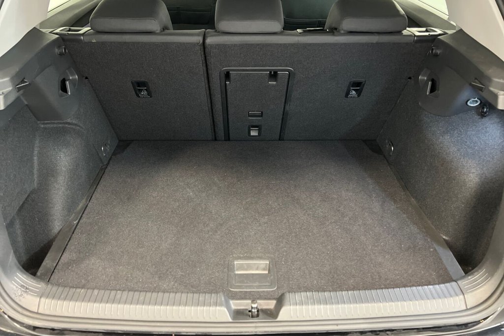 Used Volkswagen Golf 2023 for sale - 77383867: Photo 43