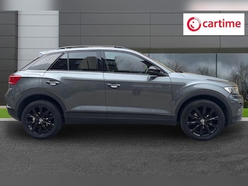 Used Volkswagen T-Roc 2021 for sale - 79245466: Photo