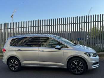 Used Volkswagen Touran 2020 for sale - 74888784: Photo