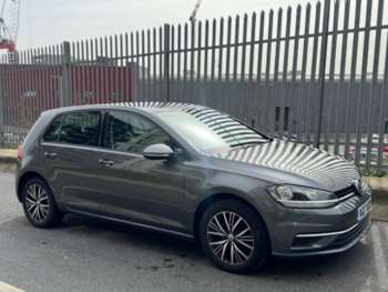 Used Volkswagen Golf 2017 for sale - 74875626: Photo