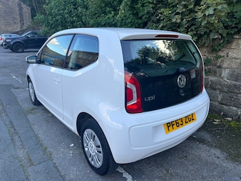 Used Volkswagen up! 2014 for sale - 76023298: Photo