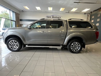 Used Nissan Navara 2017 for sale - 79009266: Photo