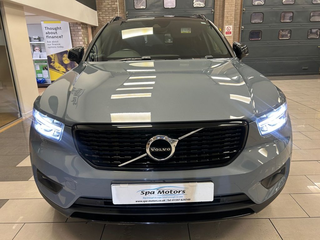 Used Volvo XC40 2019 for sale - 76724165: Photo 2