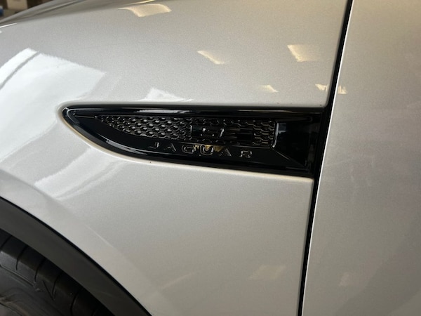 Used Jaguar E-Pace 2018 for sale - 76173308: Photo 10