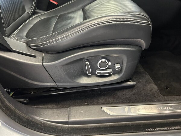 Used Jaguar E-Pace 2018 for sale - 76173308: Photo 17