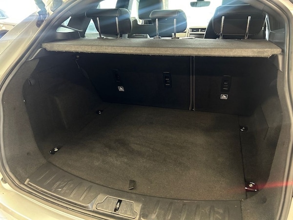 Used Jaguar E-Pace 2018 for sale - 76173308: Photo 26