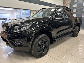 Used Nissan Navara 2021 for sale - 77072476: Photo
