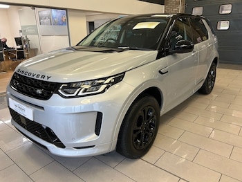 Used Land Rover Discovery Sport 2022 for sale - 77719476: Photo
