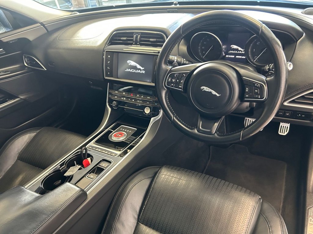 Used Jaguar XE 2015 for sale - 76185404: Photo 18