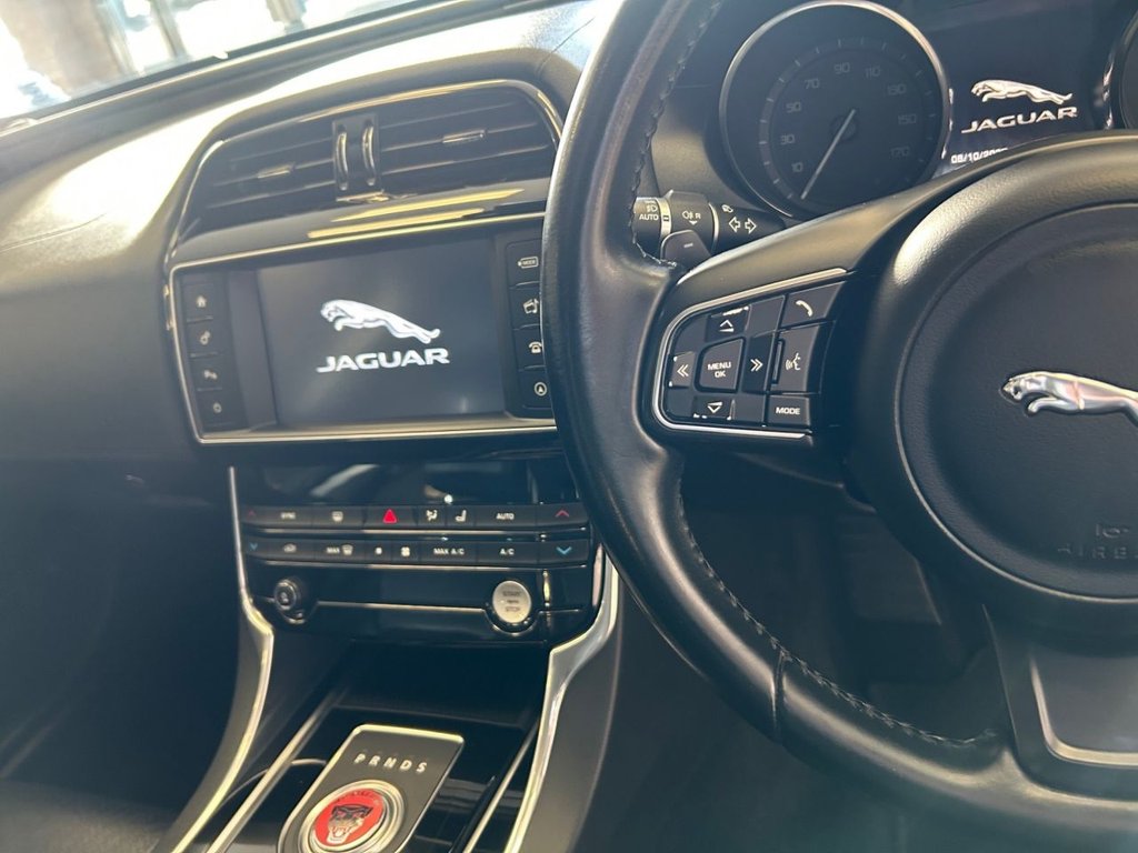 Used Jaguar XE 2015 for sale - 76185404: Photo 19