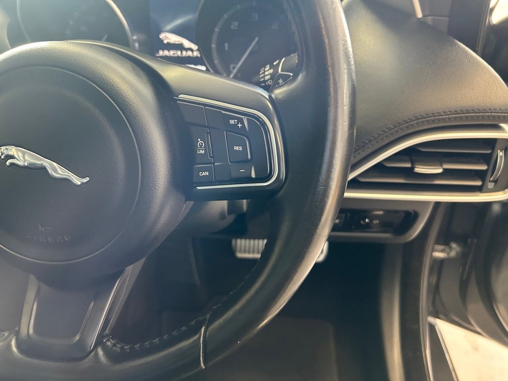 Used Jaguar XE 2015 for sale - 76185404: Photo 20