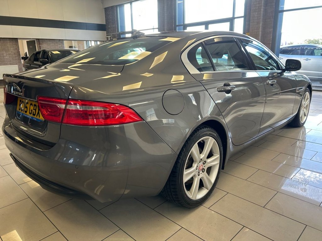 Used Jaguar XE 2015 for sale - 76185404: Photo 7