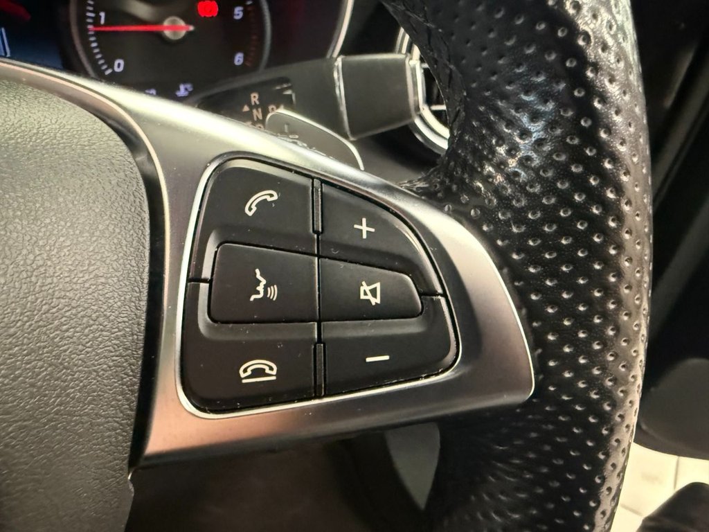 Used Mercedes-Benz GLC 2018 for sale - 78061909: Photo 11