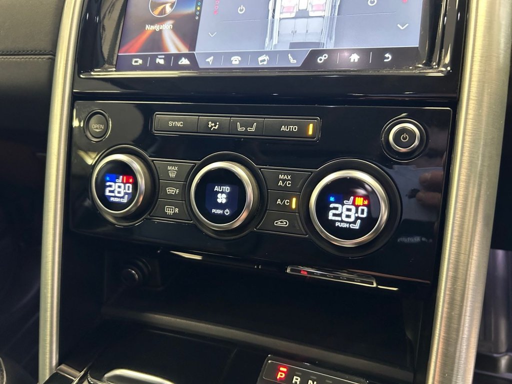 Used Land Rover Discovery 2017 for sale - 77212510: Photo 20