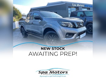 Used Nissan Navara 2018 for sale - 77355668: Photo