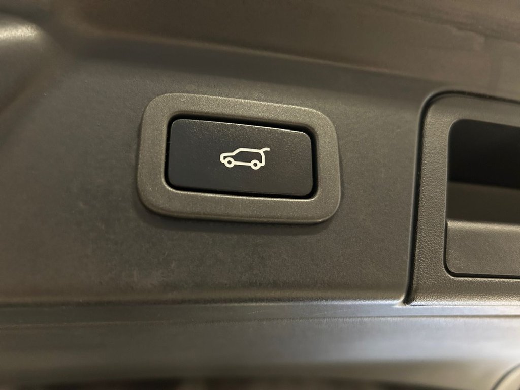 Used Land Rover Range Rover Velar 2019 for sale - 77820815: Photo 22