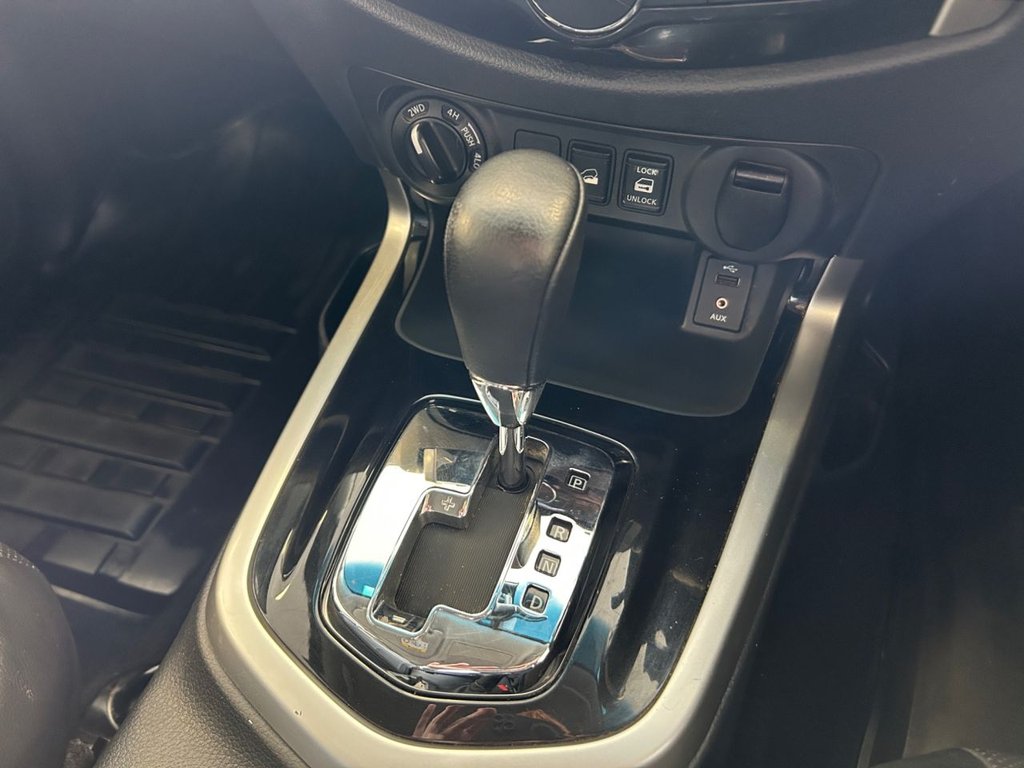 Used Nissan Navara 2017 for sale - 78154254: Photo 17