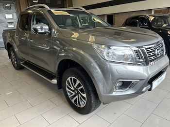 Used Nissan Navara 2017 for sale - 78154254: Photo