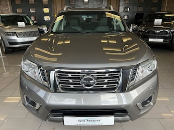 Used Nissan Navara 2017 for sale - 78154254: Photo